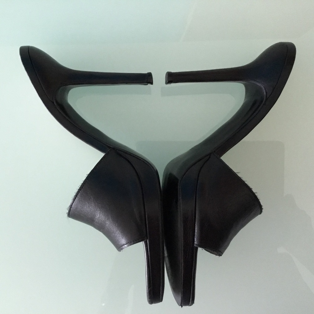 GUESS Sexy Stiletto Platform Heels Made in Spain - Picture 2 of 8